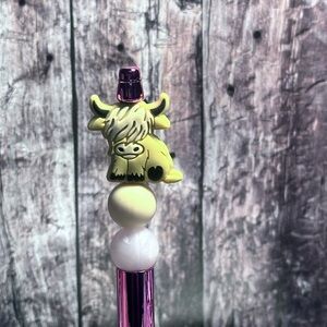 Charming Cow-Themed Pen with Pink and Yellow Accents